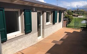 Il Volto Del Lago - Rooms&Apartments